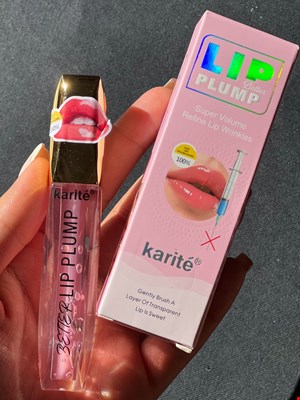 حجم دهنده و لیپ گلاس لب کاریته  Karite lip plumping
