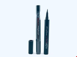  خط چشم ماژیکی قلمی هدی بیوتی   Huda beauty eyeliner