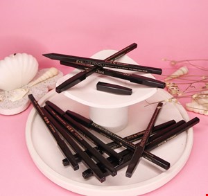 مداد چشم مشکی پوکه بلند پورگ کلاژن  Porg collagen eye pencil