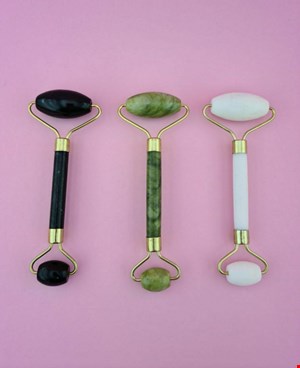 ماساژور صورت جیدرولر سنگ یشم جعبه دار Jade Roller massager